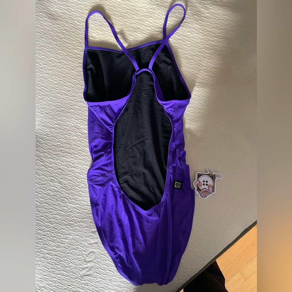 NWT Jolyn training suit size 38